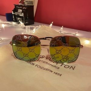 Gucci sunglasses
